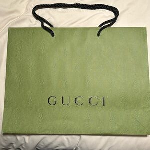 GUCCI Authentic Paper Shopping Gift Bag Tote Green Damask Print Embossed 23x17x8